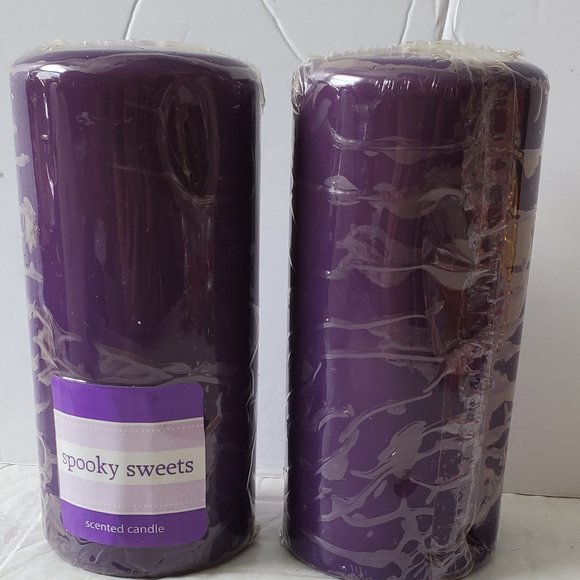 Two Halloween Frankenstein And Spider Hand Towels - Picture 11 of 12